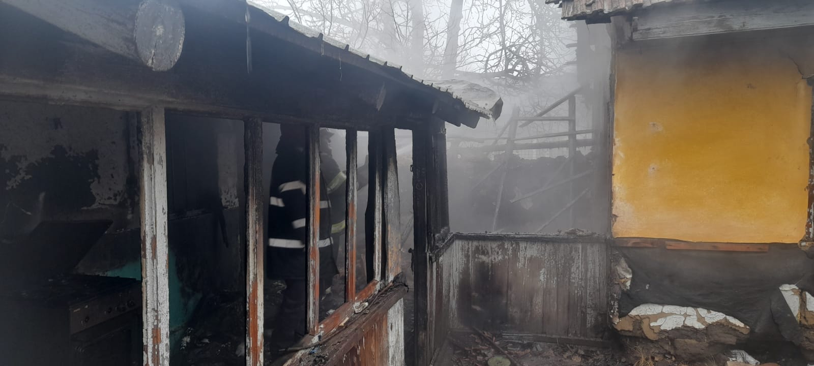 Incendiu Casa Alexeni (1)