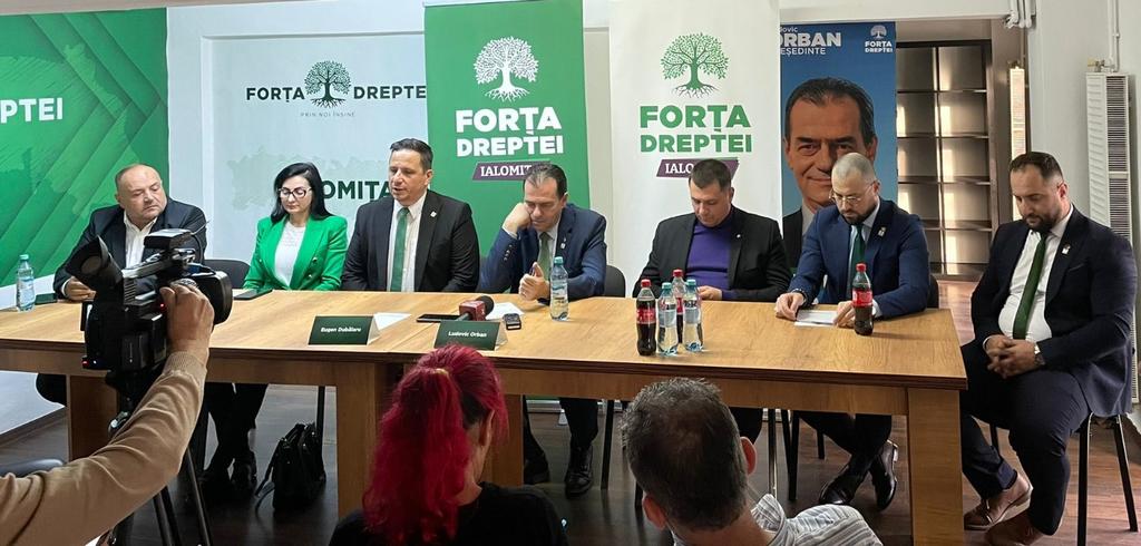 Conferinta Forta Dreptei