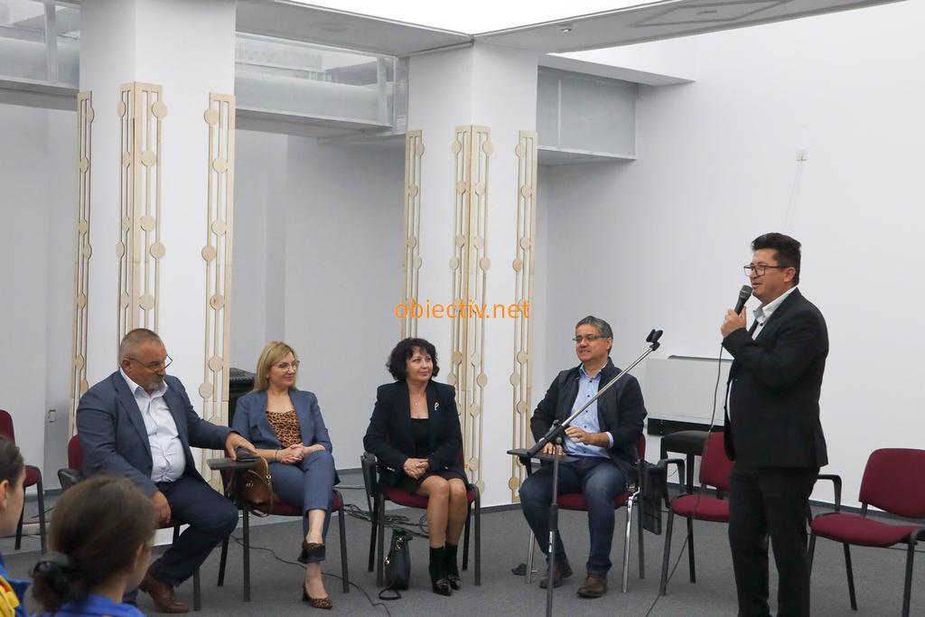 Fundatia Pentru Tineret Ialomita - 03