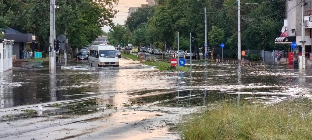 Slobozia Avertizare Cod Rosu 03