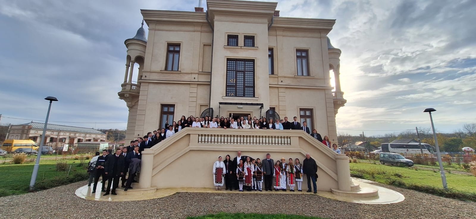 Actiune Conac Bolomey (1)