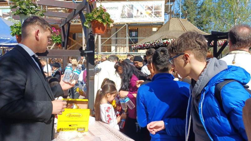 Hram Manastire Sfintii Voievozi Slobozia (11)