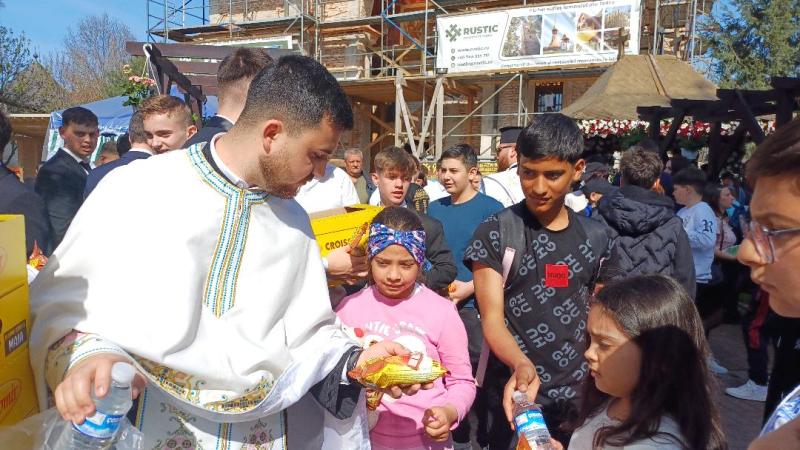 Hram Manastire Sfintii Voievozi Slobozia (12)