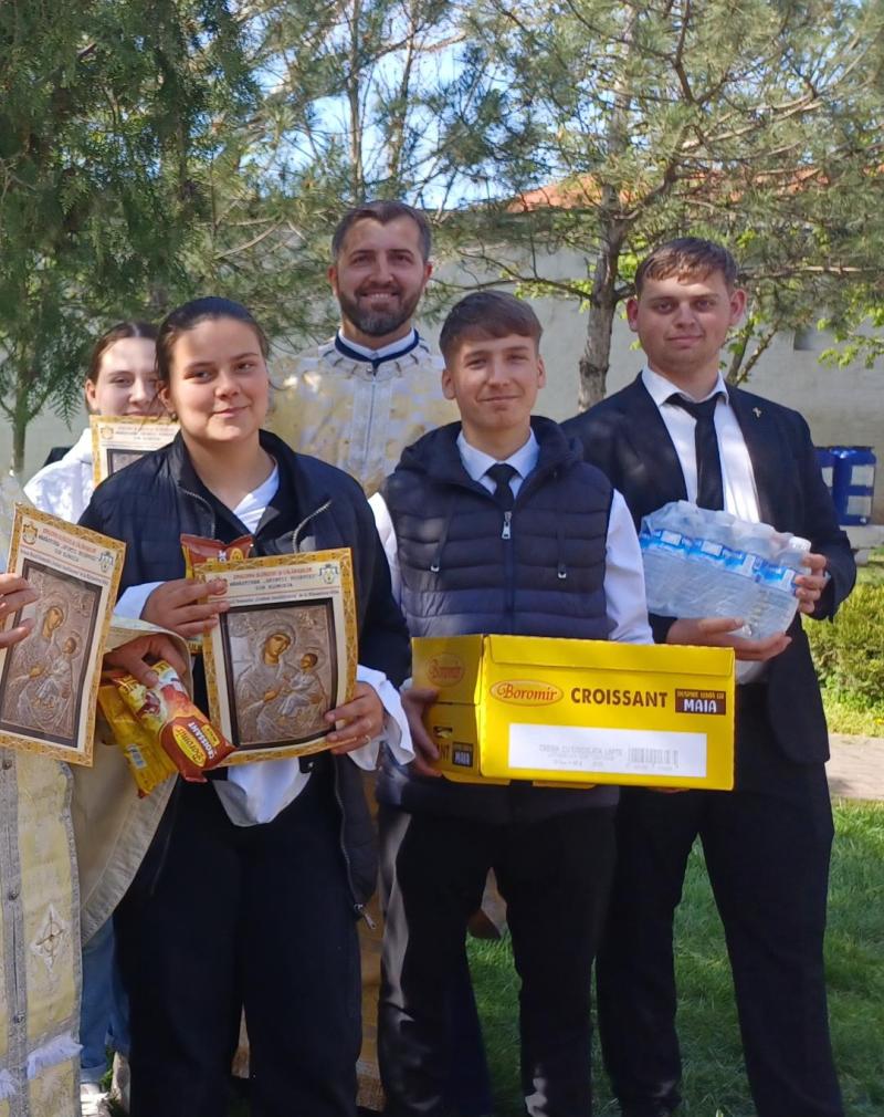 Hram Manastire Sfintii Voievozi Slobozia (13)