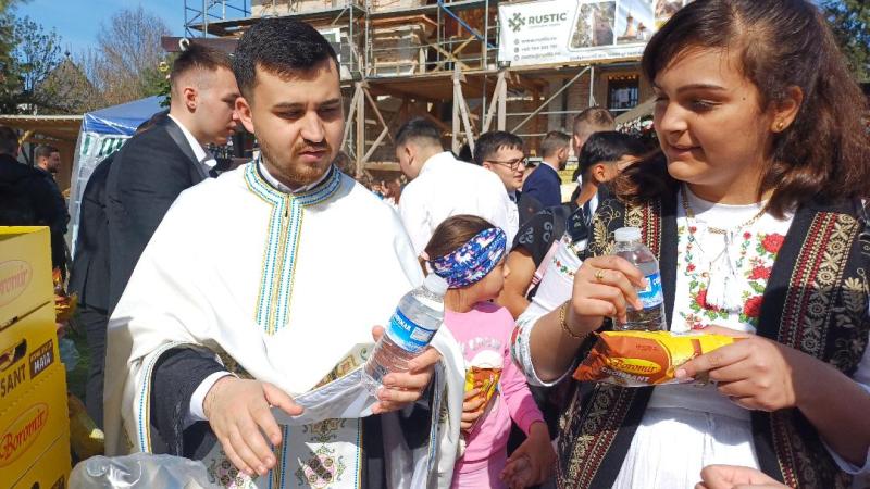 Hram Manastire Sfintii Voievozi Slobozia (5)