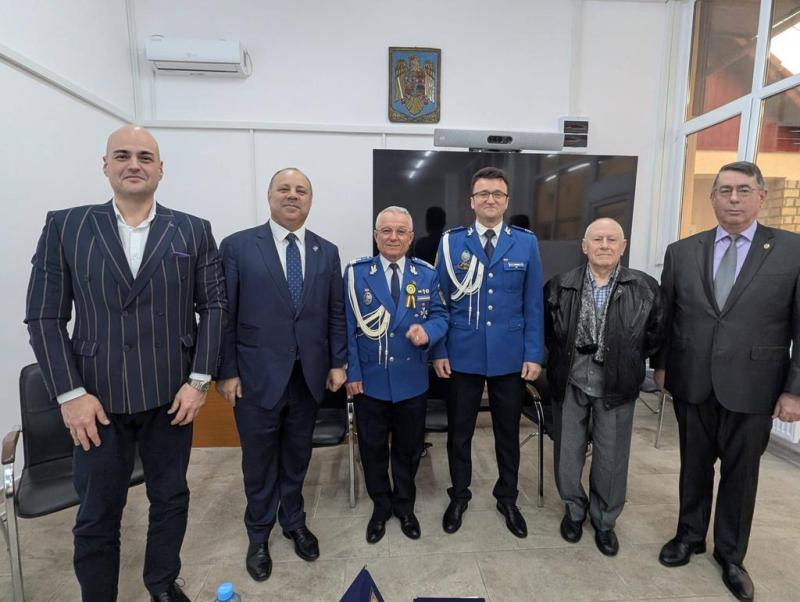 Intalnire Fosti Comandanti Jandarmeria Ialomita (8)