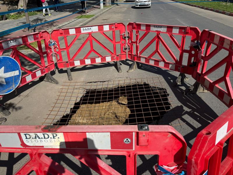 Slobozia Asfalt Surpat Bulevardul Unirii (1)