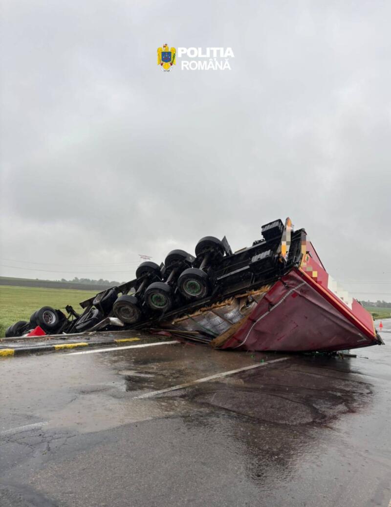 Accident Iazu (4)