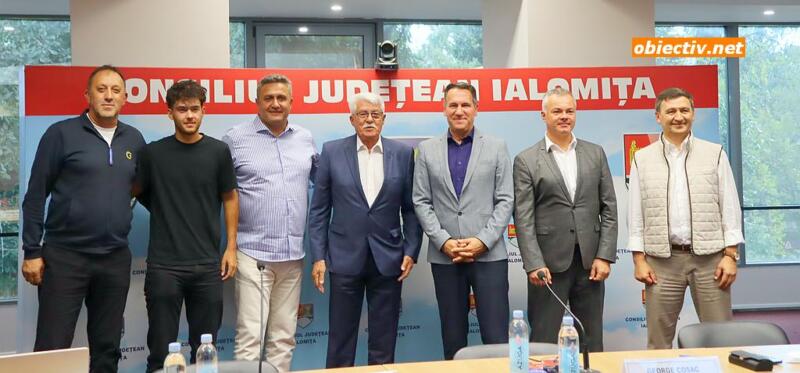 Naparis Trophy Conferinta Presa
