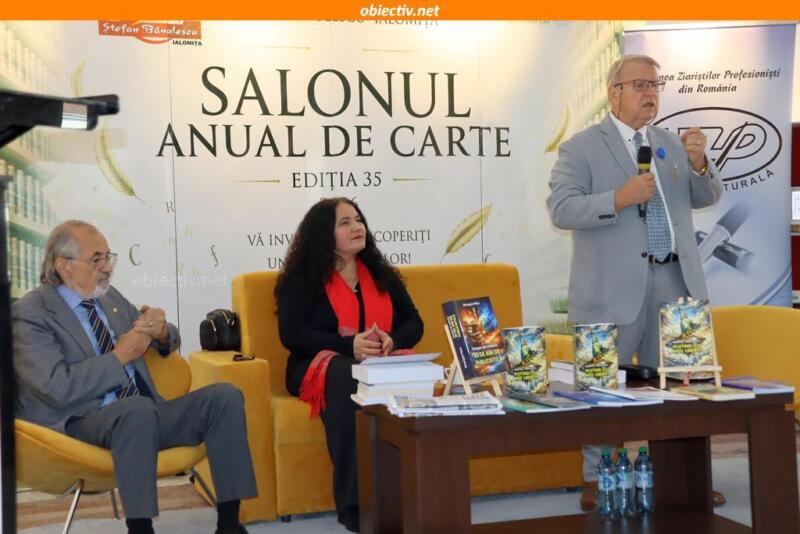 Salonul Anual De Carte 02